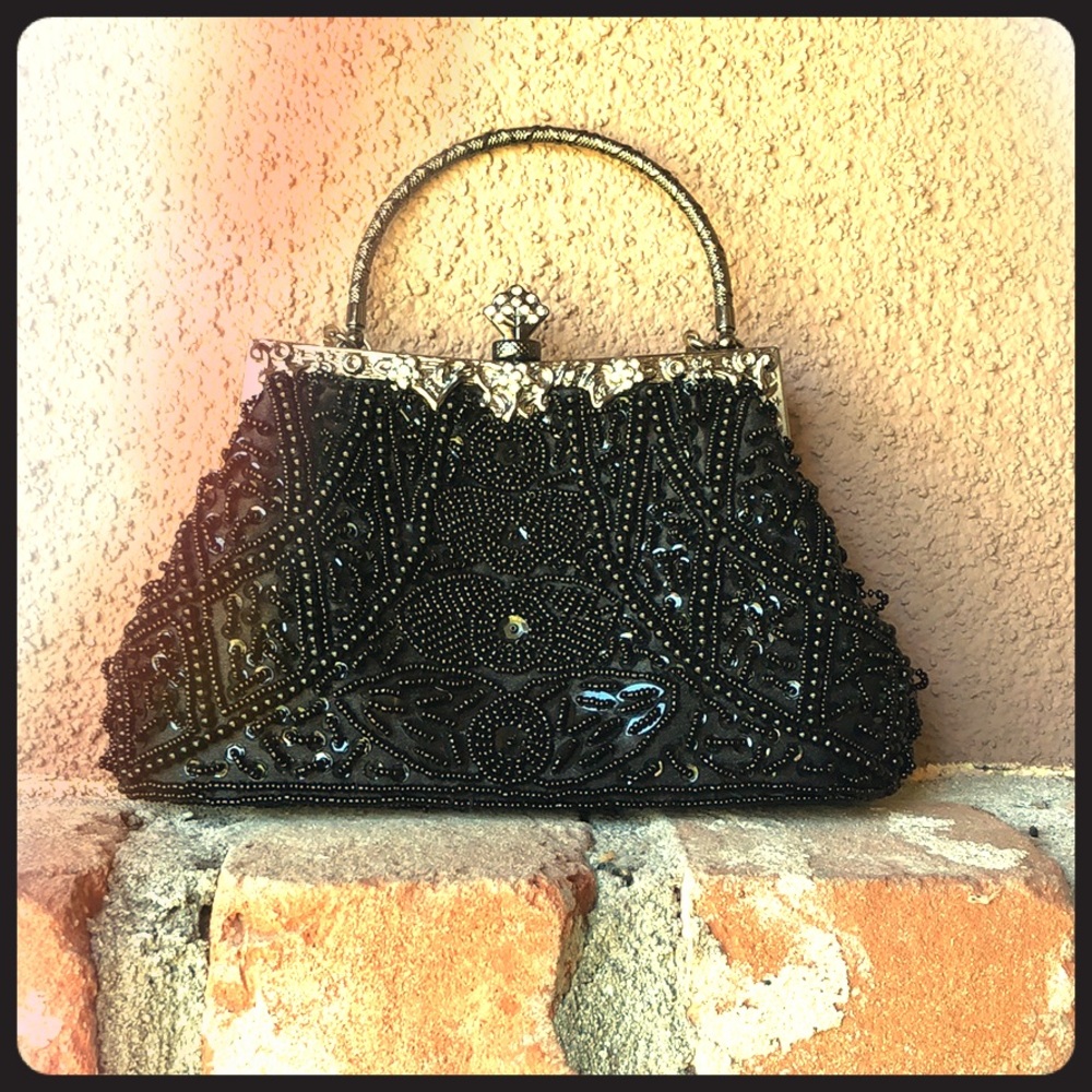 1920’s clutch. As new. Used once.